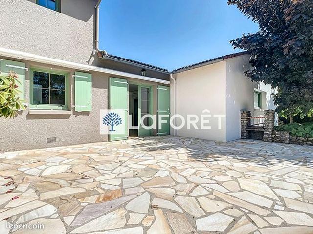 Maison 7 pièces 185 m²