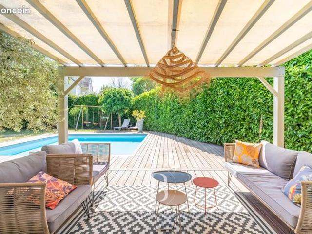 Maison 7 pièces 185 m²