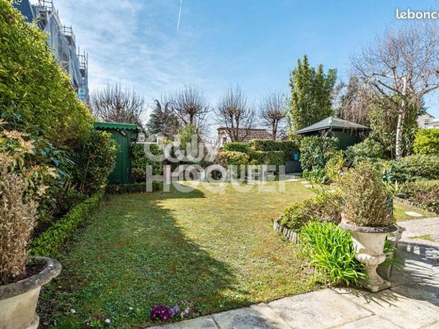 Maison 7 pièces 185 m²