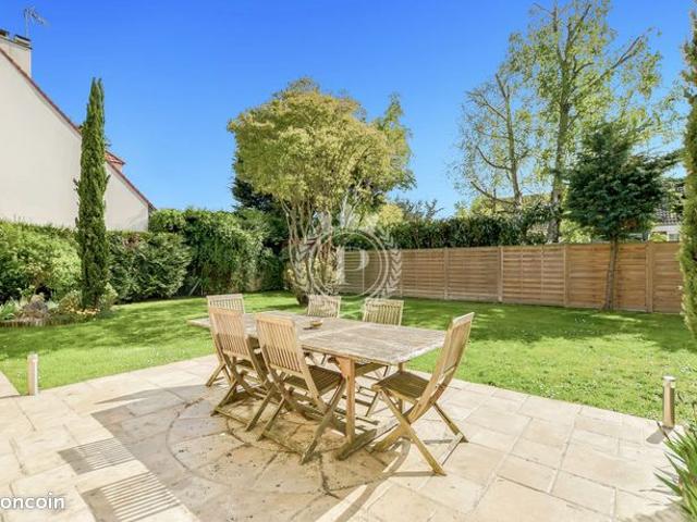 Maison 7 pièces 185 m²