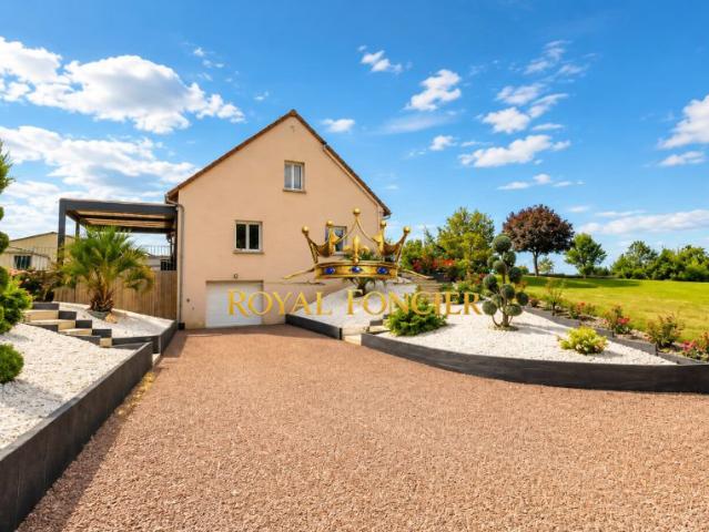 Maison 7 pièces 185 m²