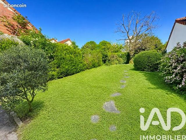 Maison 7 pièces 185 m²