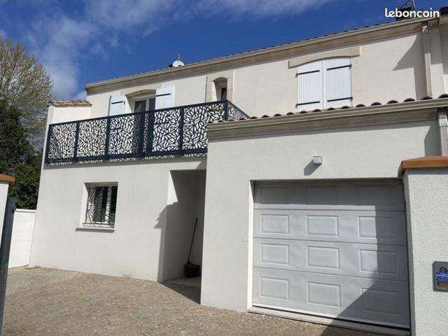 Maison 7 pièces 185 m²