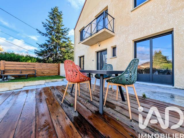 Maison 7 pièces 185 m²