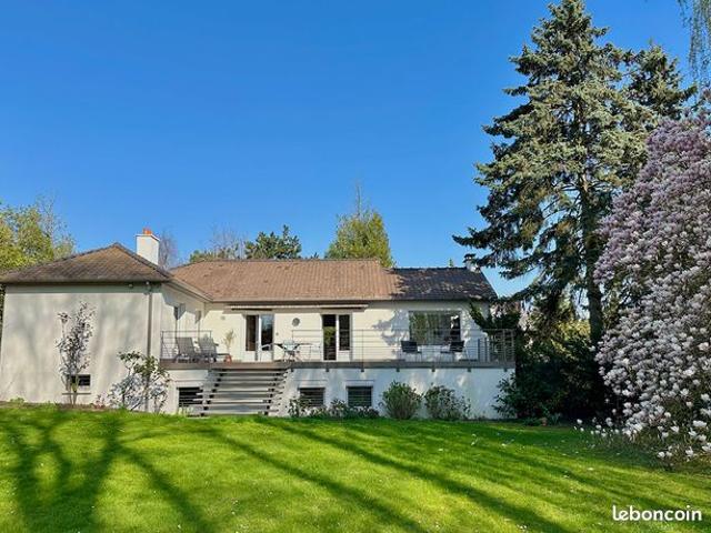 Maison 7 pièces 185 m²