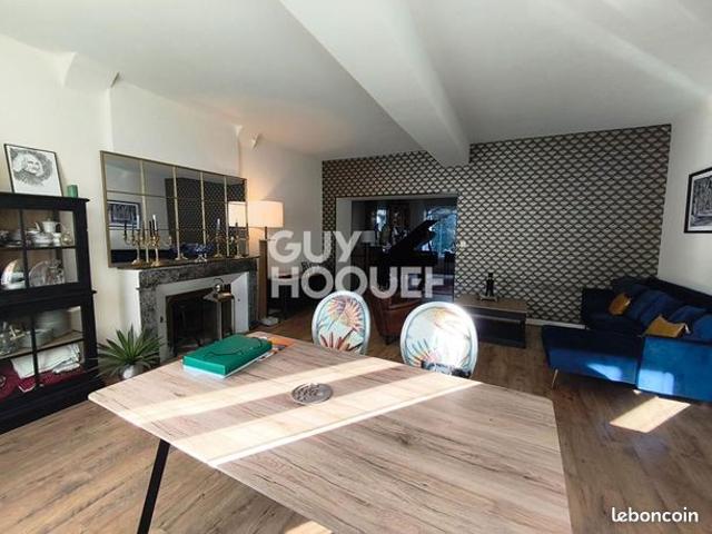 Maison 7 pièces 185 m²