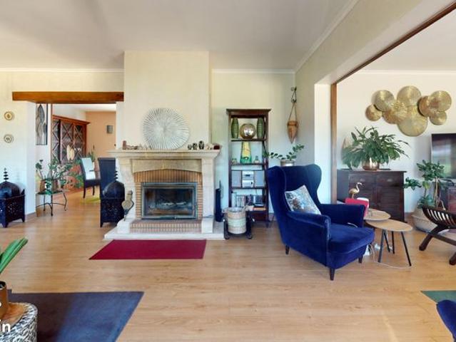 Maison 7 pièces 185 m²