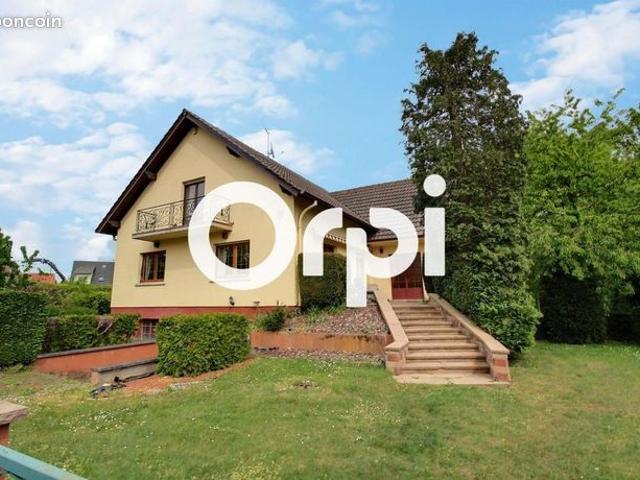 Maison 7 pièces 185 m²