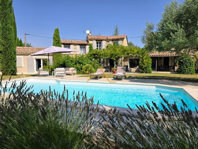 Maison 7 pièces 185 m²
