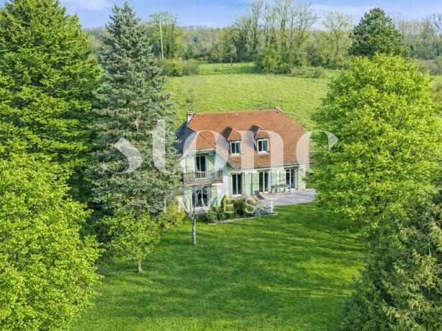 Maison 7 pièces 185 m²