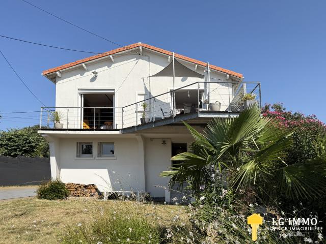 Maison 7 pièces 186 m²