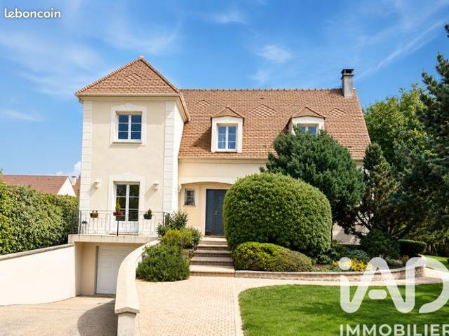 Maison 7 pièces 186 m²