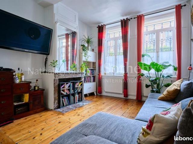 Maison 7 pièces 186 m²