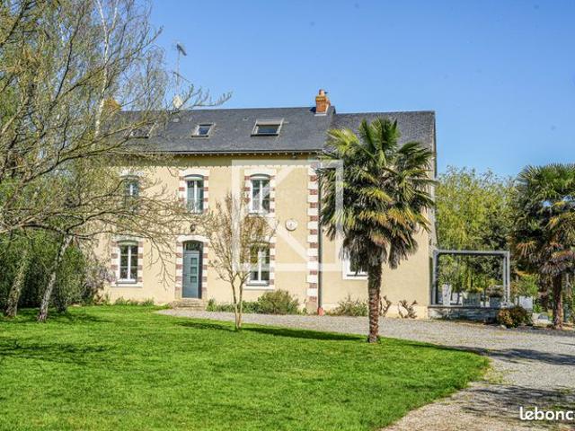 Maison 7 pièces 186 m²