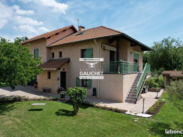Maison 7 pièces 186 m²