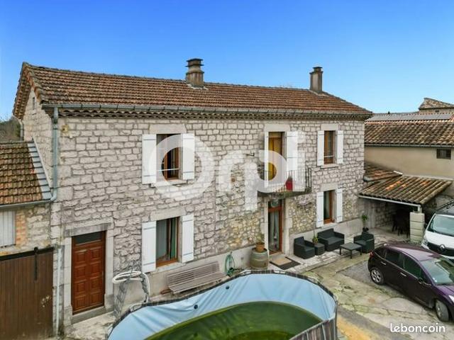 Maison 7 pièces 186 m²