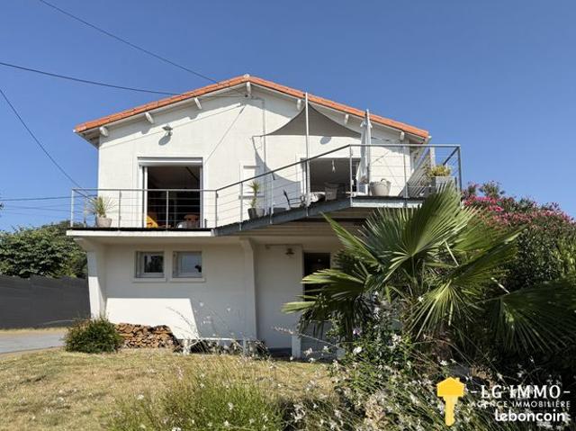 Maison 7 pièces 186 m²