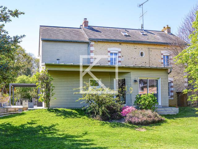Maison 7 pièces 186 m²
