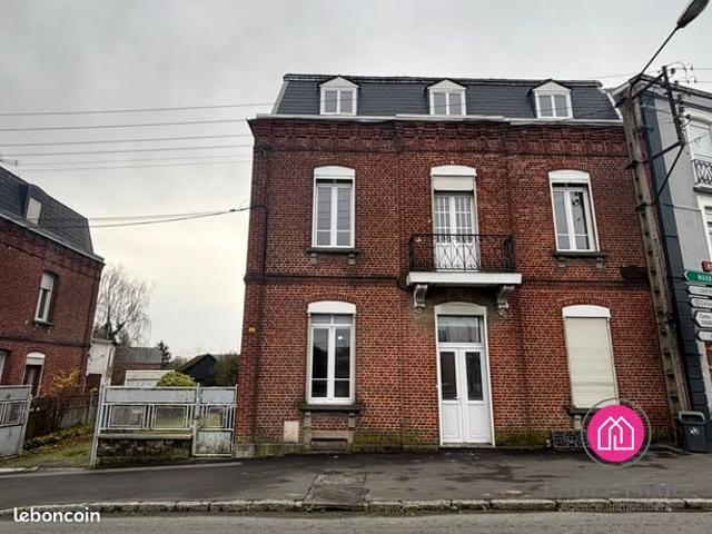 Maison 7 pièces 186 m²
