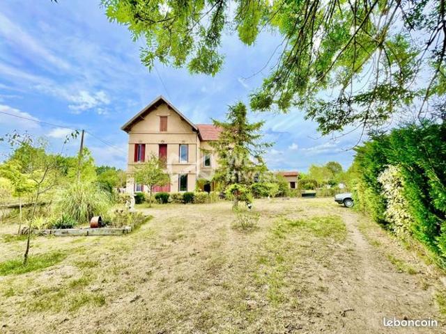 Maison 7 pièces 186 m²