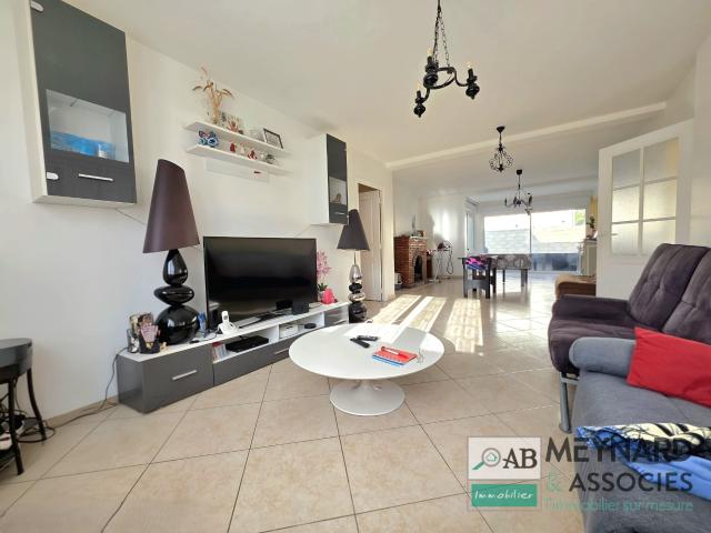 Maison 7 pièces 186 m²