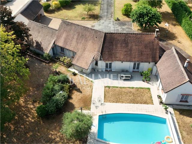 Maison 7 pièces 186 m²