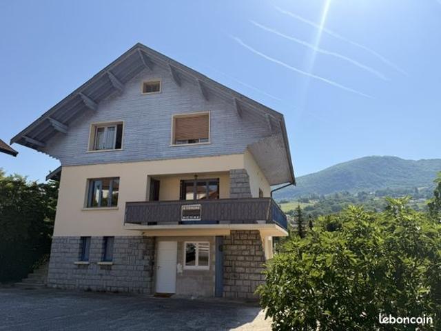 Maison 7 pièces 186 m²