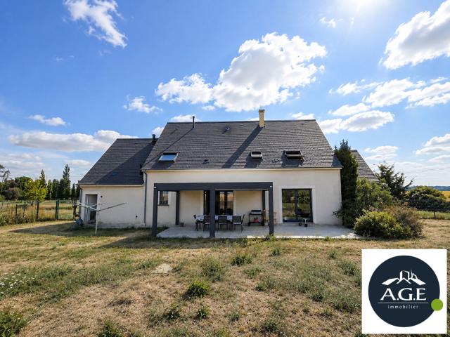 Maison 7 pièces 186 m²