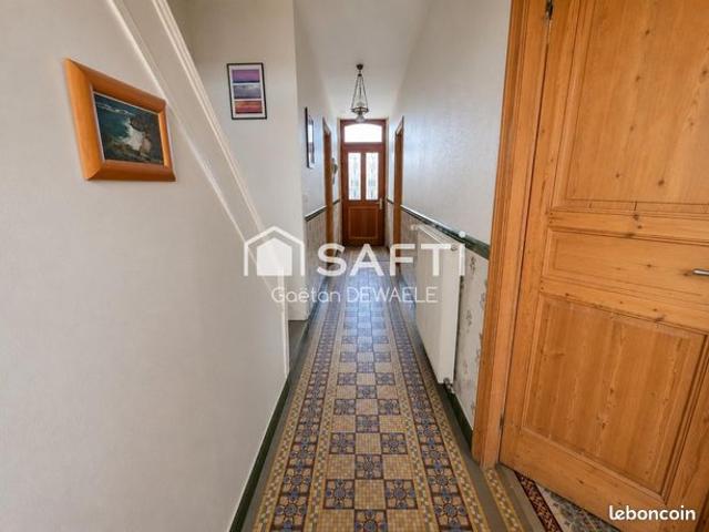 Maison 7 pièces 172 m²
