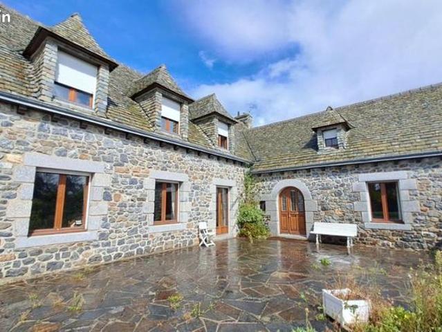 Maison 7 pièces 186 m²