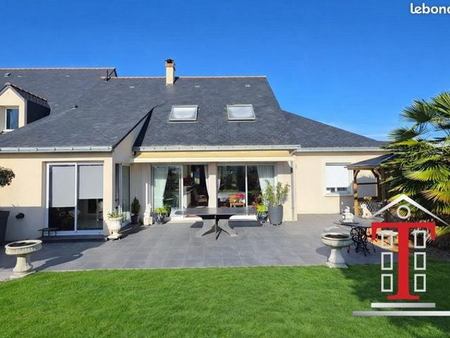 Maison 7 pièces 186 m²