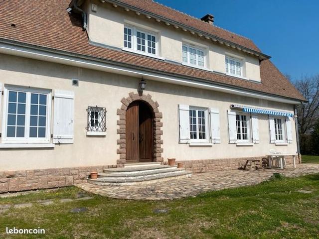 Maison 7 pièces 186 m²