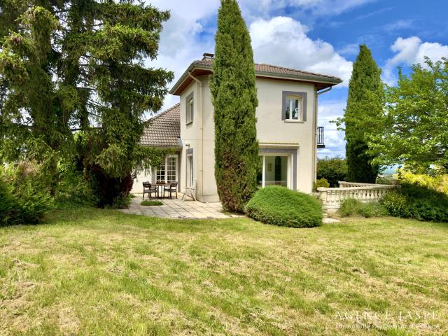 Maison 7 pièces 186 m²