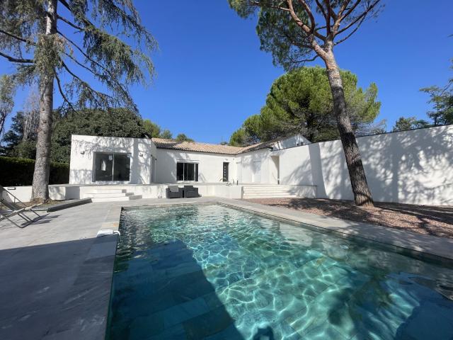 Maison 7 pièces, 186 m² à louer à Castelnau le Lez 34170