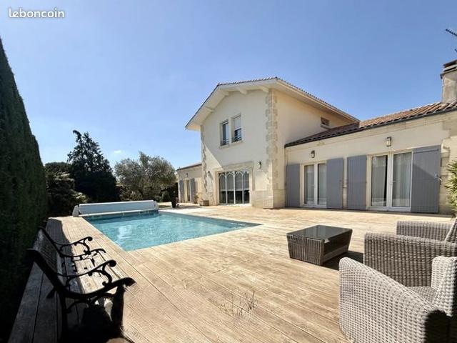 Maison 7 pièces 187 m²
