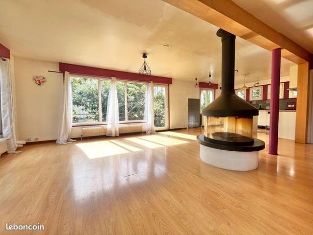 Maison 7 pièces 187 m²