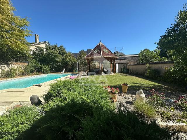 Maison 7 pièces 187 m²