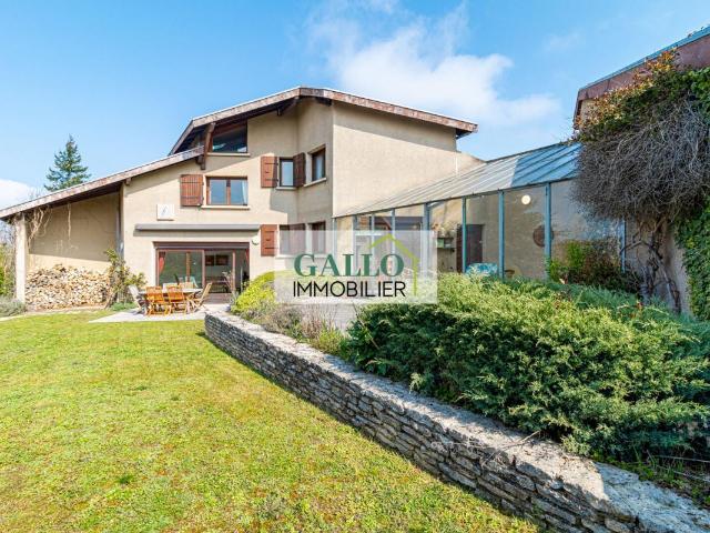 Maison 7 pièces 187 m²