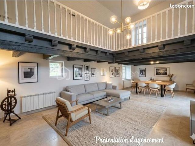 Maison 7 pièces 187 m²