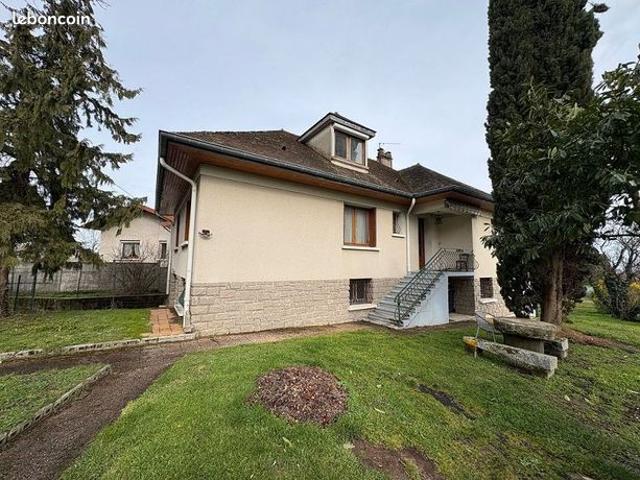 Maison 7 pièces 187 m²