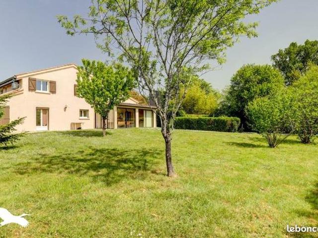 Maison 7 pièces 187 m²