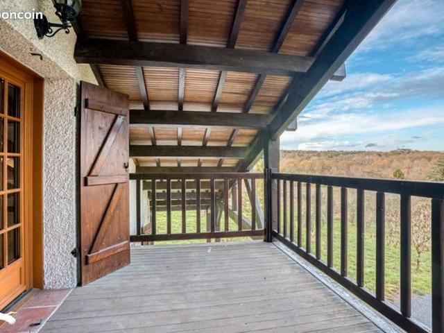 Maison 7 pièces 187 m²