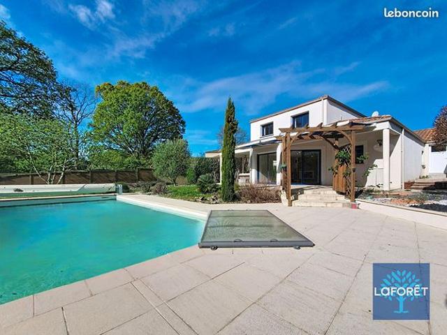 Maison 7 pièces 188 m²