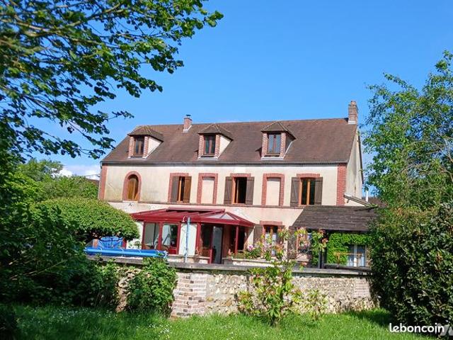 Maison 7 pièces 188 m²
