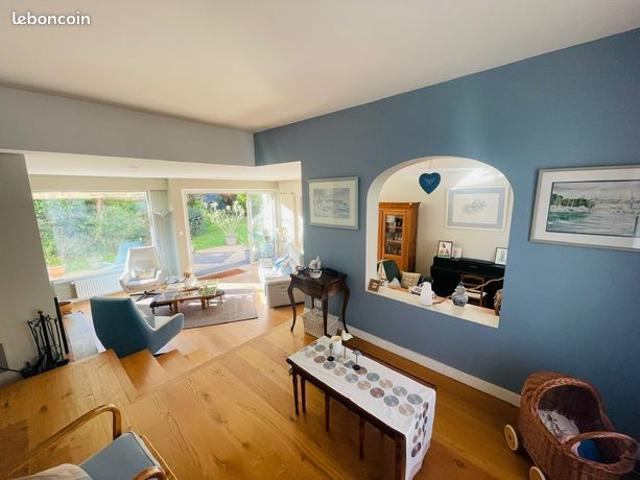 Maison 7 pièces 188 m²