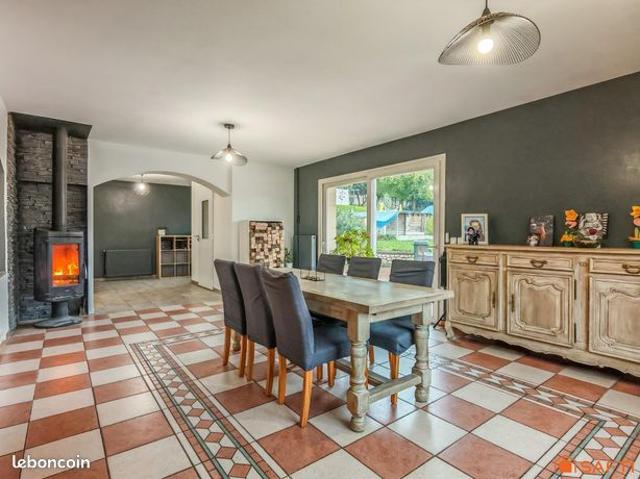 Maison 7 pièces 188 m²