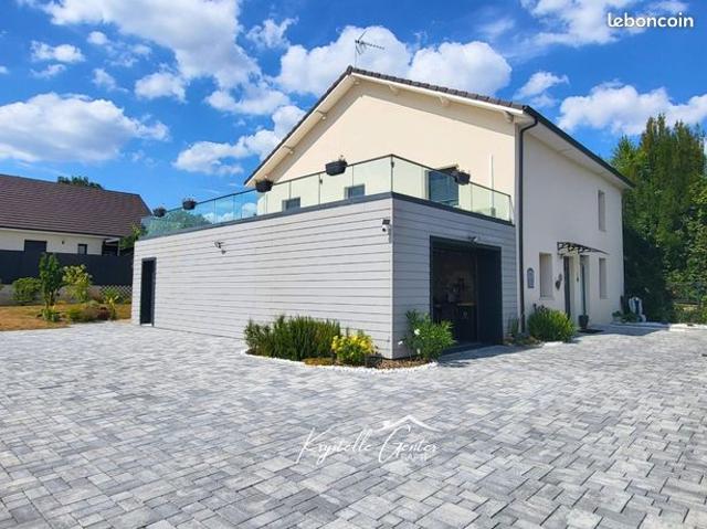 Maison 7 pièces 188 m²