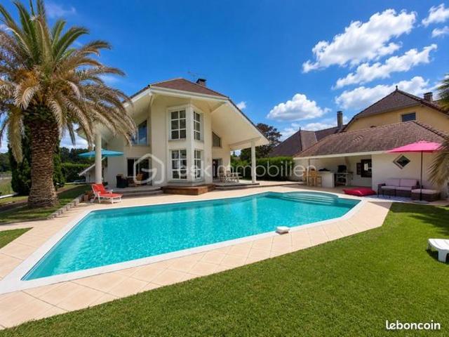 Maison 7 pièces 188 m²
