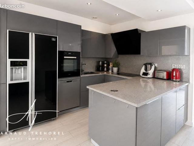 Maison 7 pièces 188 m²