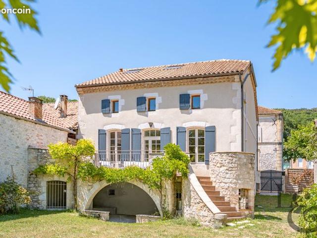 Maison 7 pièces 188 m²